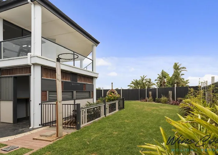 Ocean Views And Vineyards By Wine Coast Holiday Rentals