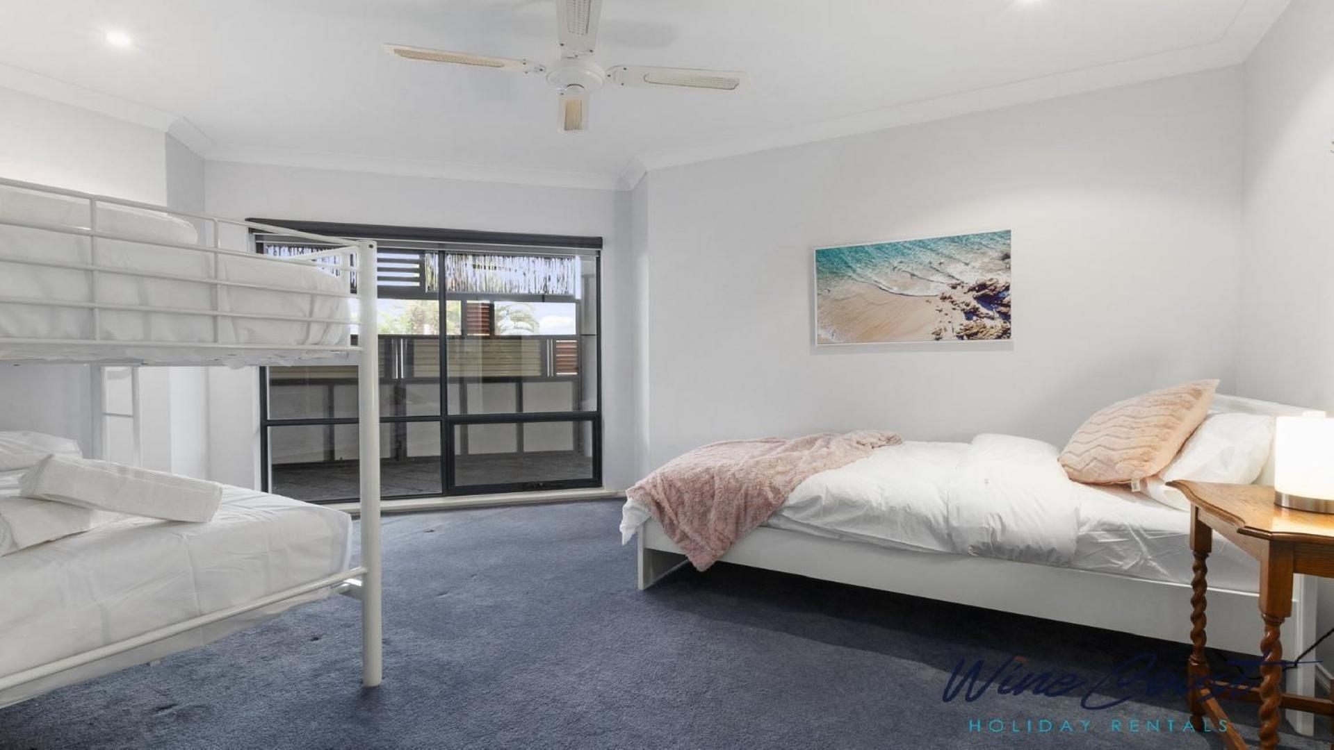 Ocean Views And Vineyards By Wine Coast Holiday home *